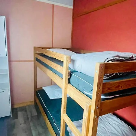 مكان تخييم 8 Pers Avec Terrasse - Api-1-52-1027 Camon (Languedoc-Roussillon)