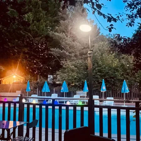 8 Pers Avec Terrasse - Api-1-52-1027 * Camon (Languedoc-Roussillon)