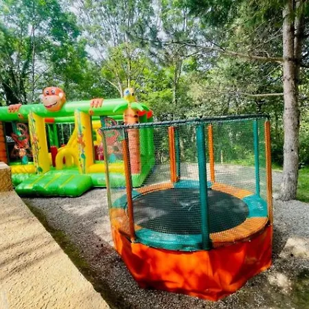 8 Pers Avec Terrasse - Api-1-52-1027 مكان تخييم Camon (Languedoc-Roussillon)