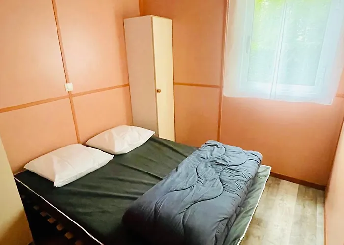 8 Pers Avec Terrasse - Api-1-52-1027 * Camon (Languedoc-Roussillon)