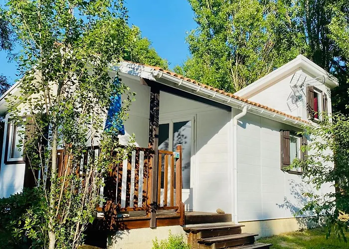 8 Pers Avec Terrasse - Api-1-52-1027