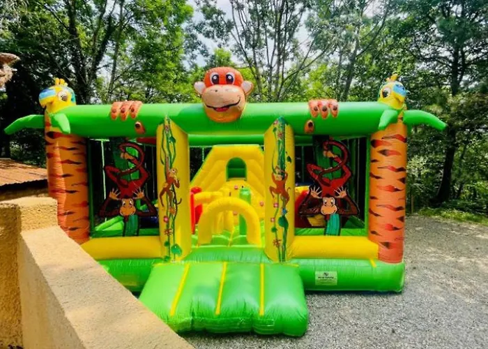 8 Pers Avec Terrasse - Api-1-52-1027 *